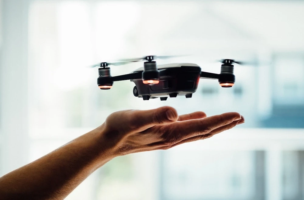Vuelo con microdrones en interiores